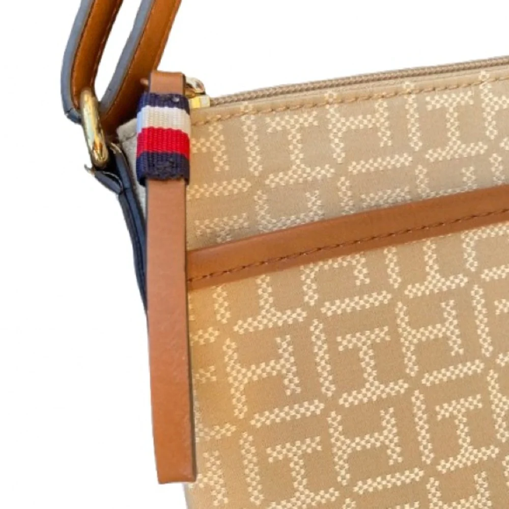 Tommy Hilfiger Crossbody Purse Bag